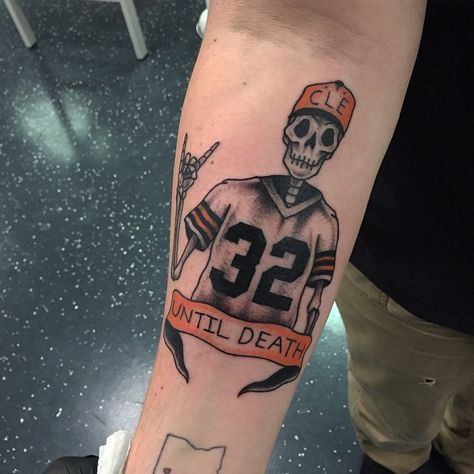 angeloparente's photo on Instagram… I would get it with Dodgers instead Cleveland Tattoo, Brown Tattoo, Tooth Tattoo, Football Tattoo, Browning Tattoo, Black Teeth, C Tattoo, Tattoo Flash Art, Cleveland Browns