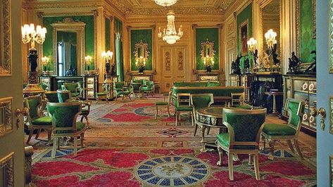 Green Drawing Room, Windsor Castle Interior, Inside Windsor Castle, Green Drawing, Princ Harry, London Residence, Palace Interior, Castles Interior, Clarence House