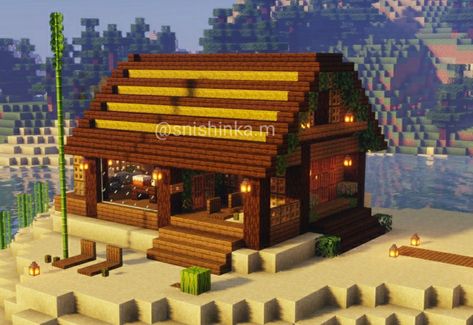 Minecraft Beach, Minecraft Decoration Ideas, Minecraft Beach House, Minecraft Small House, Summer Vibes Aesthetic, Minecraft Decorations, Seaside Cottage, Enjoying The Sun, How To Build