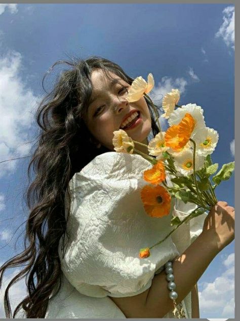 Holding Flowers, The Sky, Flowers, Blue, Beauty, White