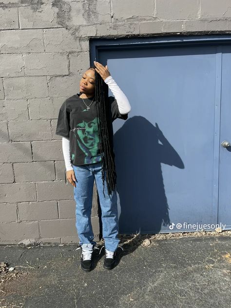 Calm Fits Black Woman, Jordan 3 Outfit Women, Green Hoodie Outfit, Calm Outfits, Black Shoes Outfit, Fly Outfit, Diy Clothes And Shoes, Streetwear Fits, Outfit Inspo Casual