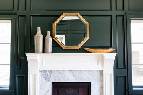 Essex Green, Deco Nature, Green Paint Colors, Green Walls, Green Cabinets, Studio Mcgee, Live Colorfully, Construction Design, Cabinet Colors