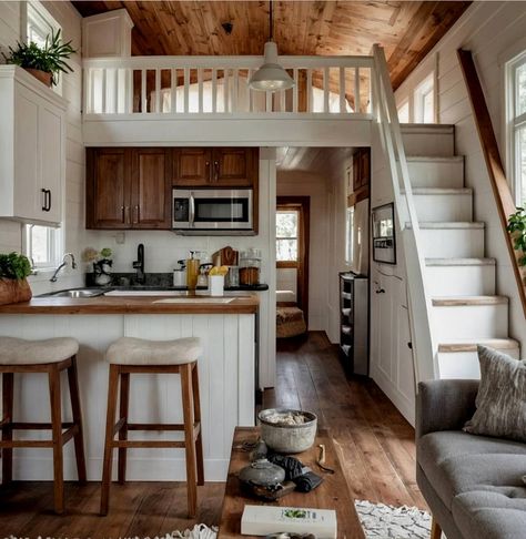 Loft With 2 Bedrooms, Mini Cabin, Suite Ideas, Mini Loft, Shed Home, Loft Storage, Shed To Tiny House, Tiny House Layout, Tiny House Loft