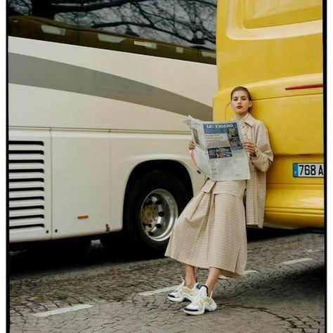 60s Editorial, City Fashion Photography, Valery Kaufman, City Shoot, Vogue Spain, V Magazine, Christy Turlington, Vogue Korea, Mood Board Fashion