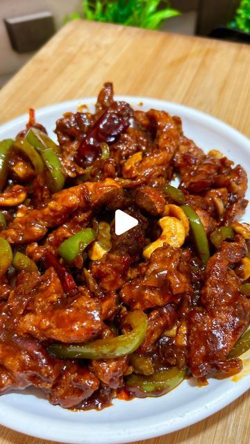 Dragon Chicken Recipe, Dragon Chicken, Corn Flour, Red Chilli, Tomato Sauce, Flour, Corn, Chicken Recipes, Sauce