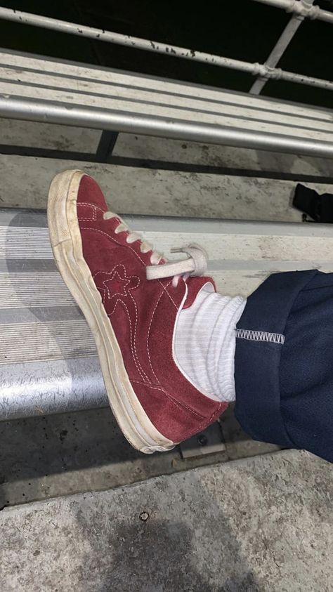 Peter Parker The Amazing Spiderman, Amazing Spiderman Andrew Garfield, Spiderman Andrew Garfield, Spiderman Andrew, Converse X Golf Le Fleur, Converse Golf Le Fleur, Cool Vans Shoes, Vans Aesthetic, The Amazing Spiderman