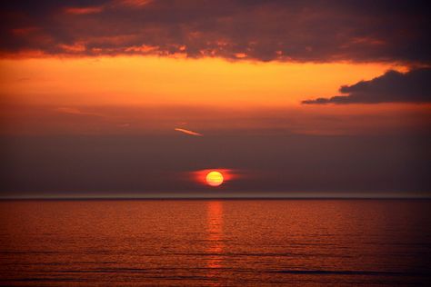 Wishing you were here........ Moon Over Sea, Moon On Beach, Moonlight On The Beach, Moonlight On Beach, Moon Beach, Moon At Beach Moonlight, Salt Life, Wish You Are Here, North Sea