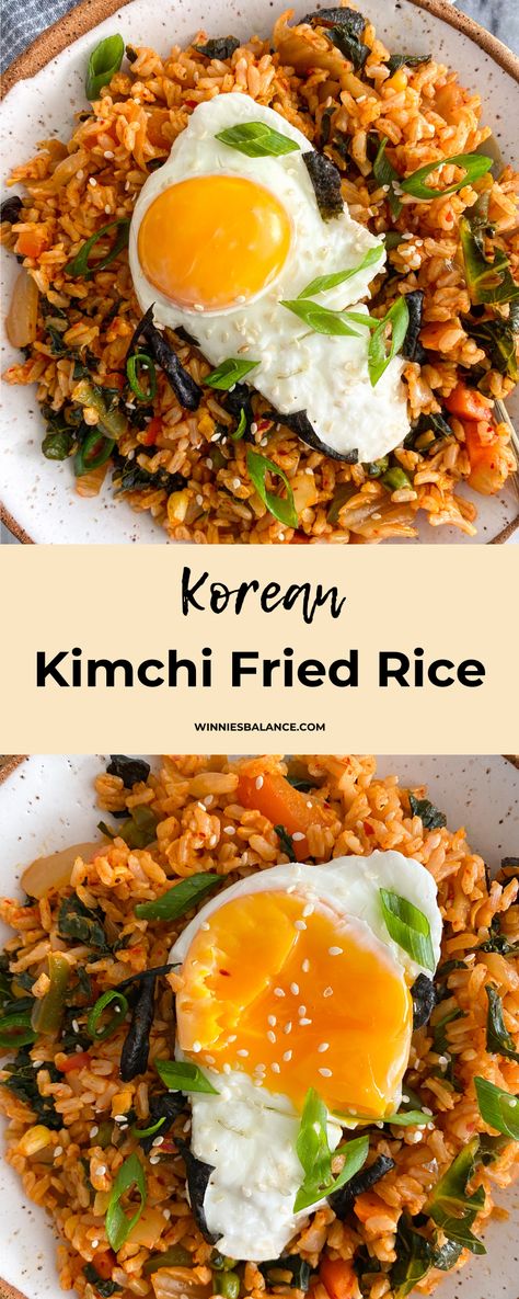 Asian Potluck, Kimchi Bokkeumbap, Koreansk Mad, Easy Kimchi, Asian Dinner, Happy Habits, Kimchi Fried Rice, Kimchi Recipe, Korean Recipes