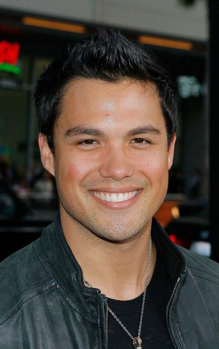 Michael Copon Michael Copon, Dream Guy, Just Giving, Favorite Celebrities, So Cute, Give It To Me, Celebrities