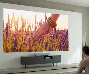 Projector Wall, Home Cinema Projector, Home Cinema Systems, Projector Tv, Your Next Movie, Short Throw Projector, Best Projector, Digital Media Design, Home Theater Projectors