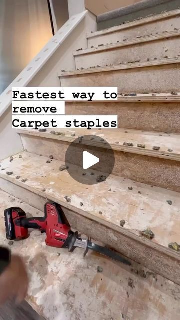 BuildersRx on Instagram: "Do you have a faster method to remove staples? 🪚  According to @straight_up_stairs when you are removing carpet from stairs with hundreds of staples left behind, this is the quickest method 💨  Featured Follower: @straight_up_stairs   #tips #contractor #stairs #bluecollar #woodworking" How To Take Carpet Off Of Stairs, Pulling Carpet From Stairs, Remove Stair Carpet, How To Remove Carpet From Stairs, Redoing Stairs Diy Removing Carpet, Taking Carpet Off Stairs Diy, Remove Carpet From Stairs, Staircase Redo, Removing Carpet From Stairs