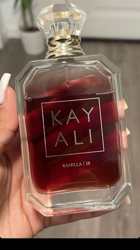 Kai Ali Perfume, Kay Ali Perfume Vanilla, Kay Ali Perfume, Perfumes Vanilla, Kay Ali, Kayali Perfume, Luxury Perfume Packaging, Perfume Vanilla, Vanilla Smell