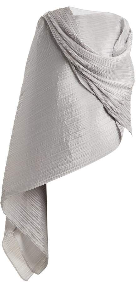 PLEATS PLEASE ISSEY MIYAKE Madame T pleated scarf Pleated Scarf, Dramatic Style, Pleats Please, Pleats Please Issey Miyake, Pleated Fabric, Issey Miyake, Tailored Trousers, Cropped Top, Minimal Fashion