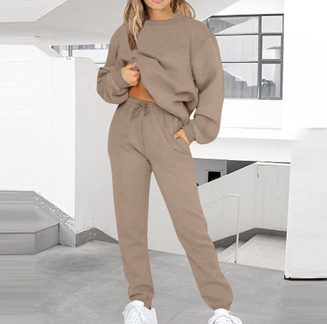 Link in picture Woman Tracksuit, Track Suit Outfit, Sportwear Outfit, Terno Slim Fit, Sweatsuit Outfit, Suit Outfit, Drawstring Waist Pants, Eat Lunch, Drawstring Jogger