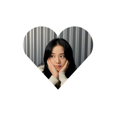 Jisoo Blackpink aesthetic Heart Icons Kpop, Heart Pic, Heart Photos, Google Drive Tips, Jisoo Aesthetic, Godly Play, Jisoo Icon, Tv Romance, Tv Horror