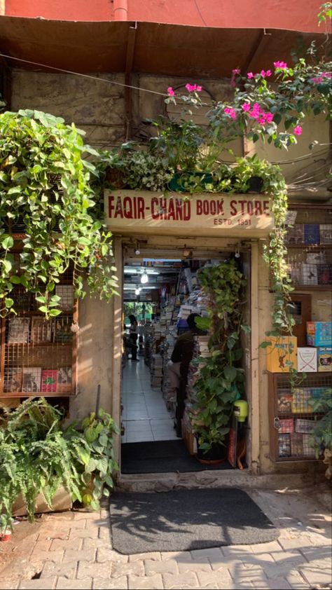 Books bookstore vintage findss Faqir Chand Bookstore, Bookstore Cafe, Bookstore, Poster Wall, Vision Board, How To Plan, Collage, Books, Wall