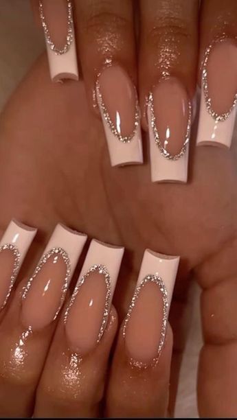 Nails with 24pcs Long Coffin Gradient White Yourcustomhub Simple Elegant Nails, Chic Nail Designs, Velvet Nails, White Gradient, Simple Acrylic, Elegant Nail Designs, Holiday Nail Designs, Shaped Nails, Edgy Nails