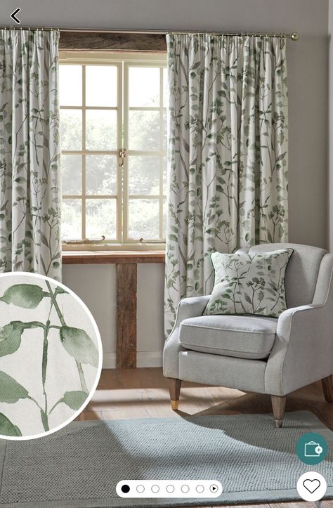 Green Curtains Living Room, Pencil Pleat Curtains, Leaf Curtains, Thick Curtains, Pleat Curtains, Types Of Curtains, Green Curtains, Watercolor Floral Print, Country Living Room