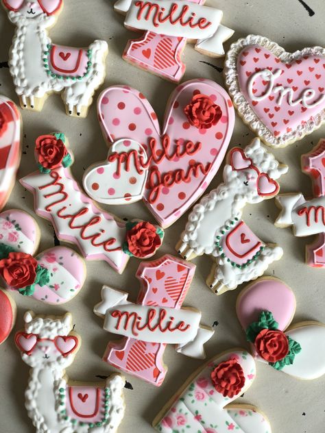 Valentines 1st Birthday Cake, Valentine Birthday Cookies, Love First Birthday Theme, Sweetheart Themed First Birthday, Valentine Baby Shower Cookies, Heart First Birthday Party, Sweetheart First Birthday Girl, First Birthday Girl February Themes, 1st Birthday Valentines Theme