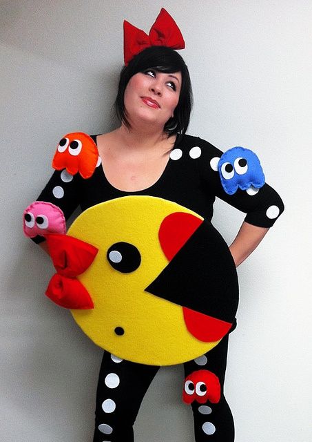 15 Coolest DIY Halloween Girls Costumes — Part 2 Ms Pacman Costume, Diy Halloween Girls, Pacman Costume, Pac Man Costume, Diy Halloween Costumes For Girls, Ms Pacman, Meme Costume, Diy Kostüm, Homemade Halloween Costumes