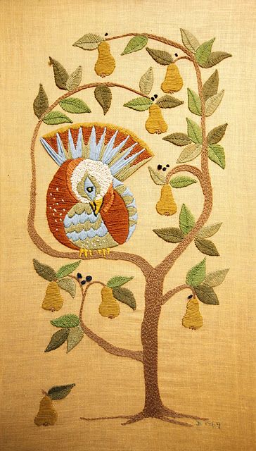 On the first day of Christmas my true love gave to me, a partridge in a pear tree. Vintage Crewel Embroidery, Chic Embroidery, Jacobean Embroidery, Vintage Crewel, Trend Board, Partridge In A Pear Tree, Embroidery Hoop Crafts, Tree Tapestry, Textile Wall Hangings