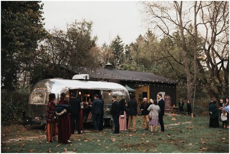 A Cuyahoga Valley National Park Wedding at Hines Hill | Meghmala + Ryan | thislovelylight.com Cuyahoga Valley National Park Wedding, Camper Bar, Cuyahoga Valley National Park, National Park Wedding, Gorgeous Cakes, Park Wedding, Music City, Park Weddings, Vintage Bridal