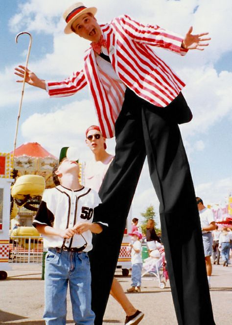 PsBattle: This man on stilts at a carnival Harvest Fest, Walker Art, Charming Man, Stilts, Photography Techniques, Tall Guys, For Your Party, Melbourne Australia, Free Quotes