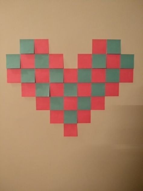 DIY room decor Sticky notes wall heart Sticky Note Decor, Sticky Notes Ideas, Sticky Note Crafts, Sticky Notes Quotes, Notes Diy, Study Desk Decor, Notes Craft, Easy Room Decor, Easy Diy Room Decor