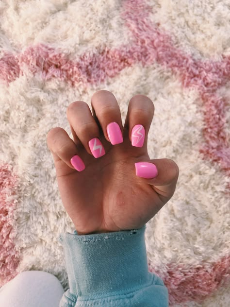 Short Dipped Nails, Nails Fire, Country Acrylic Nails, Recycled Glass Countertops, Preppy Nails, Teen Nails, Glass Countertops, Simple Acrylic Nails, Cute Gel Nails