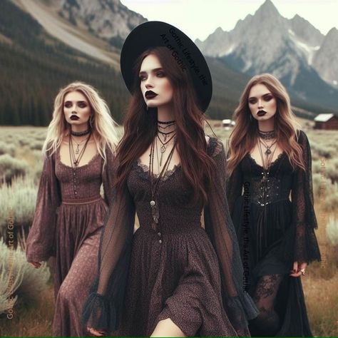 Witchy Outfits Salem, Boho Witch Aesthetic Outfit, Salem Witch Outfit Aesthetic, Casual Witch Outfit Halloween, Edgy Witch Outfit, Witchy Christmas Outfit, Witchcore Fashion Aesthetic, Fall Witch Outfits, Boho Witch Costume