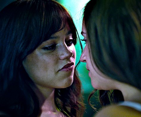 Jenna Ortega Kiss, Cairo Sweet, Millers Girl, Ayo Edebiri, One Piece Gif, Avengers Film, From Series, Woman Loving Woman, Film Poster Design