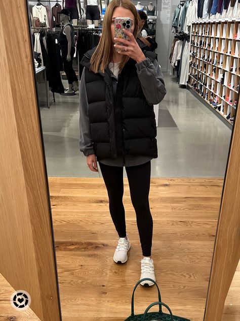 Fall fashion, fall looks, mom style, drop off looks, athleisure, get fit, lululemon, wonder puff Lululemon Mom, Puff Vest, Waist Jacket, Puffy Vest, Drop Off, Soccer Mom, Fashion Fall, Fall Looks, Mom Style