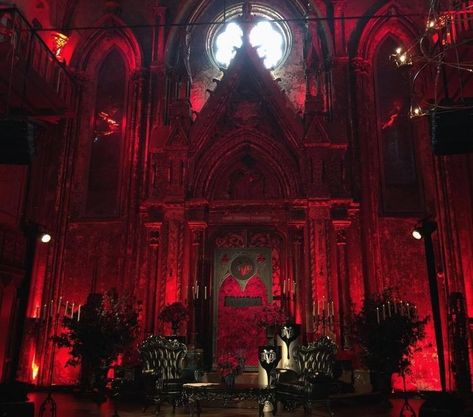 Red Moodboard, Vampire Core, Victorian Vampire, Vampire Goth, Gothic Vampire, Romantic Goth, Gothic Aesthetic, Goth Aesthetic, Gothic Architecture