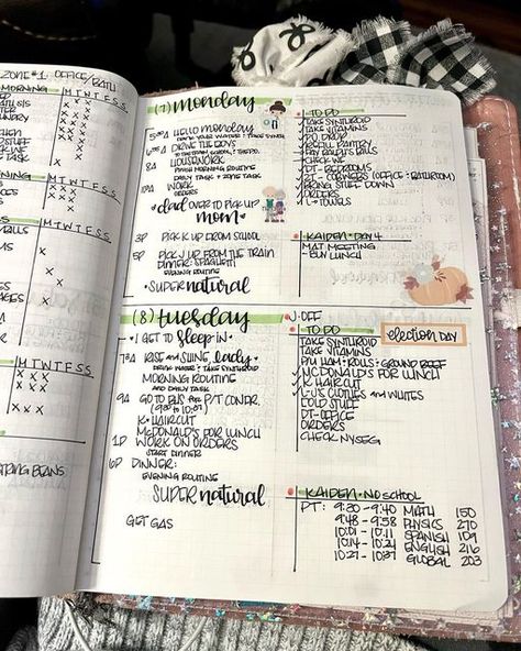 KaidensMomShops.com on Instagram: "💕Monday and Tuesday - Parent teacher conferences went awesome. My kid is awesome!🤣 No but seriously my Kaiden is doing really well! . . . #dailypages #onthegoplanner #bulletjournal #dailyplanner #a5planner #bujolove #bujoinspired #stalogy #schedule #todolist #handlettering #kaidensmomshops #stalogy365 #functionalplanning #prettyplanning #plannerobsessed #plannerlove #plannerlife #momlife #plannermama #plannerpeace #iconstickers #plannerfun #functionalplanner Stalogy 365 Planner Layout, Stalogy 365 Planner, Stalogy Planner, Decorating Notebooks, Functional Planning, Goals Bullet Journal, Planner Spreads, Teacher Conferences, Parent Teacher Conferences