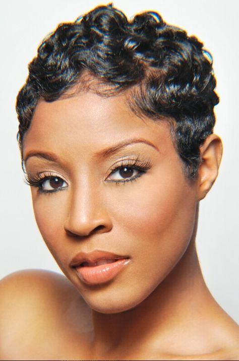 Cute short pixie ‍♀️ cut Follow me for more ‍♀️ follow me U C it☀️@Chanel Monroe Finger Waves Short Hair, Black Hair Short Cuts, Finger Wave, Cut Life, Short Hair Black, Finger Waves, Short Sassy Hair, Pelo Afro, Sassy Hair