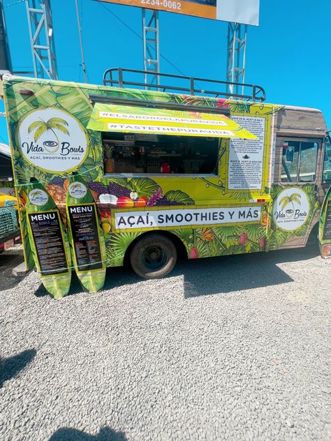 #foodtruck #acaibowls Acai Food Truck Ideas, Tropical Food Truck, Acai Business, Smoothie Food Truck, Healthy Food Truck, Juice Truck, Truck Aesthetic, Acai Recipes, Foodtrucks Ideas