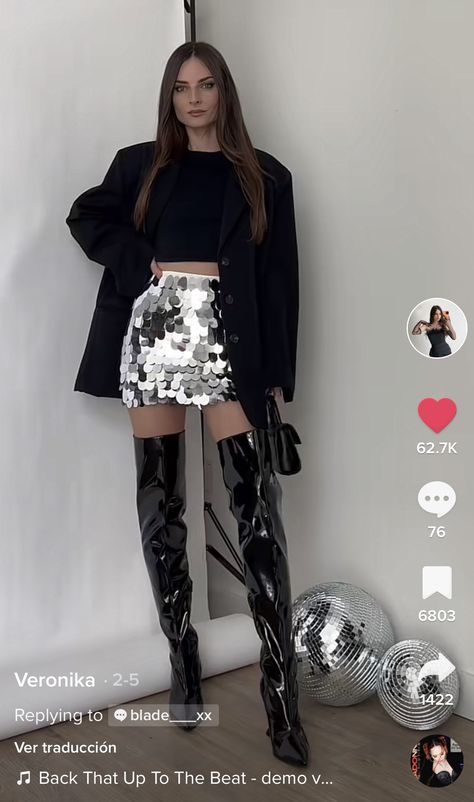 Black And Silver Casual Outfit, Black White And Silver Outfits, Sequin Silver Skirt Outfit, Club Outfits With Boots, Silver Sequin Skirt Outfit, Silver Skirt Outfit, Black And Silver Outfit, Silver Skirt Outfits, Black And Silver Outfits