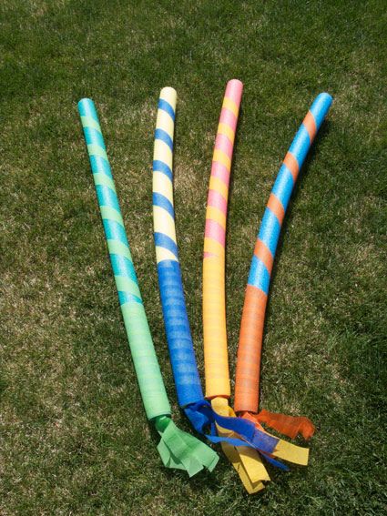 Pool noodle jousting sticks, plus more ideas for knights party Knight Birthday Party, Castle Party, Cardboard Castle, Knight Party, Medieval Party, Dragon Birthday, Pool Noodle, Dragon Party, Pool Noodles