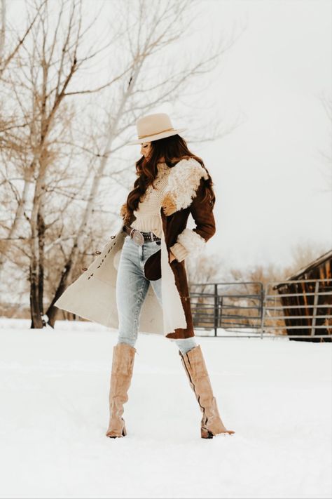 351b33587c5fdd93bd42ef7ac9995a28desc52890904ri Western Winter Photoshoot, Cowgirl Shoot, Yellowstone Outfits, Western Expansion, Royal Blue Outfits, Snow Outfits, Western Winter, Winter Aesthetics, Snow Photoshoot