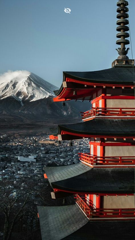 Gunung Fuji, Japan On A Budget, Mount Fuji Japan, Nature And Technology, Japan Landscape, Japan Architecture, Japan Travel Tips, Japan Aesthetic, Aesthetic Japan