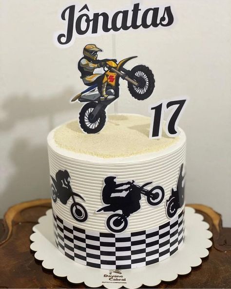 Motorcross Cake Ideas, Motocross Cake Ideas, Motor Cake, Motocross Cake, Bolo Motocross, Motorcycle Birthday Cakes, Motorcycle Birthday Parties, Motorcycle Cake, Cake Designs For Boy