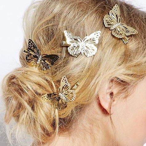 chica usando mariposas metalicas en el cabello Butterfly Hairstyle, Butterfly Hair Accessories, Butterfly Hair Clips, Jewellery Diy, Character Board, Flower Girl Hairstyles, Butterfly Hair Clip, Hair Accessories Clips, Butterfly Hair