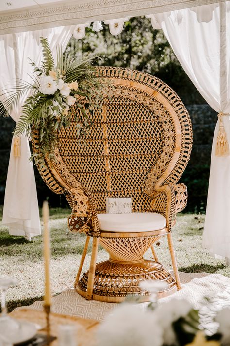 Our Miss Marrakech chair sitting pretty at last weekends Jungle themed baby shower. Boho Rattan Chair, Gift Opening Chair Shower Ideas, Baby Shower Chair For Mom, Chair Decoration Ideas, Jungle Theme Baby Shower, Baby Shower Chair, White Wicker Chair, Baby 2024, Wicker Peacock Chair