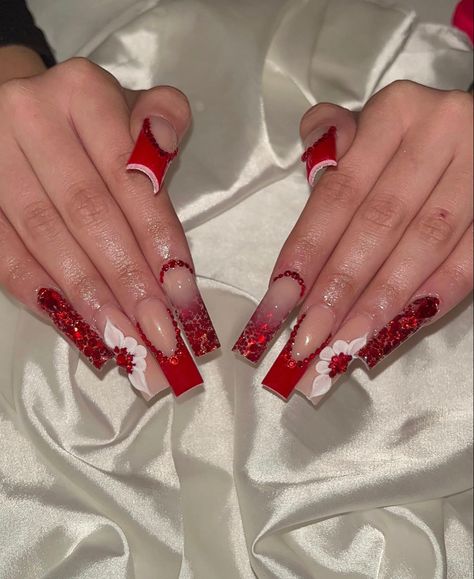 Latina Nails, Quinceanera Nails, Red And Gold Nails, Purple Acrylic Nails, Gold Nail Designs, Red Acrylic Nails, Formal Nails, February Nails, Cute Acrylic Nail Designs