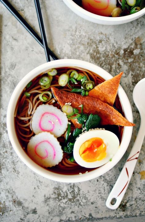 Kake Soba with Hon Tsuyu Broth Soba Noodles Soup, Soba Noodles Recipe, Hearty Vegetable Soup, Soba Noodle, Kale Soup, Creamy Soup, Healthy Soup Recipes, Noodle Recipes, Perfect Side Dish