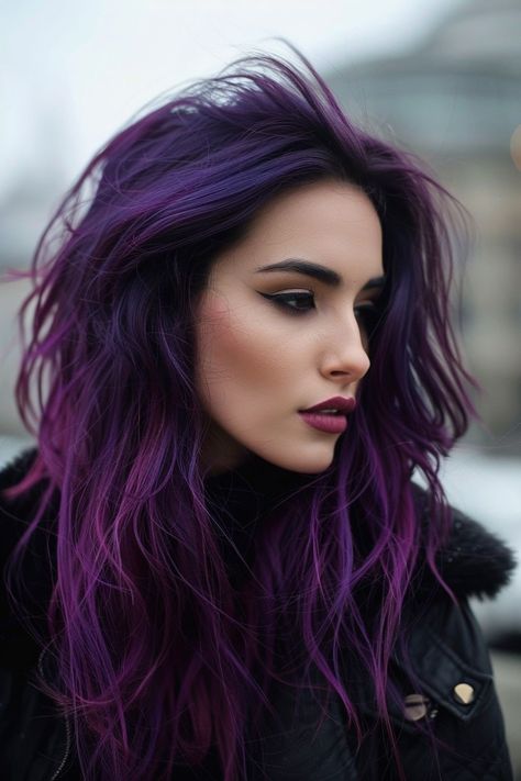 Purple Hair Color Ideas, Purple Hair Color, Rambut Brunette, Dark Purple Hair, Purple Ombre Hair, Hair Color Underneath, Vivid Hair Color, Cute Hair Colors, Men Hair Color