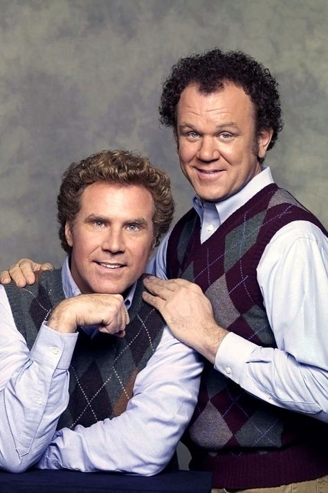 Jcpenny Photos, Awkward Family Pictures, Funny Photoshoot Ideas, Movie Duos, John C Reilly, Jcpenney Portraits, Sibling Photo Shoots, Good Comedy Movies, Funny Family Photos