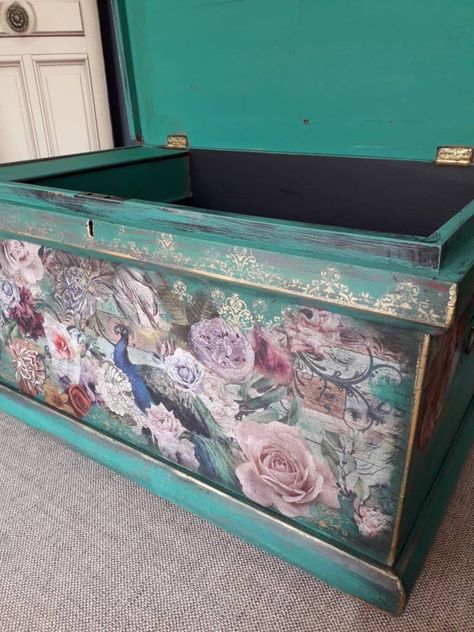 I am highly skilled in a range of techniques including hand painting, decoupage, appliqué, gold leafing, gilding, moulds, stencilling and other mixed media and as you can probably tell, I specialise in furniture that is the opposite of run-of-the-mill. Your piece will be deliberately designed to be a real statement of your unique personality.This particular piece is painted in layers of greens to create depth, texture and an authentic vintage feel, then embellished with a selection of peacock an Painted Benches, Folk Art Fish, Painted Trunk, Trunk Boxes, Gold Leafing, Old Trunks, Art Fish, Bench Ottoman, Vintage Chest