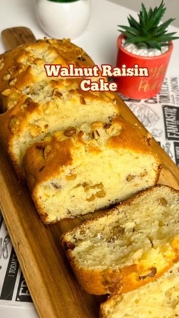 Javeria Shah on Instagram: "💥WALNUT RAISIN CAKE💥 INGREDIENTS  2 eggs 3/4 cup sugar  1/2 cup oil 1/2 cup Milk 1 tbsp vinegar  1 cup all purpose flour  1 tsp baling powder  1/4 tsp baking soda Half cup walnuts Half cup raisins 1 tsp vanilla essence   ▪️For Pan 7 inch pan Parchment paper  Preheat and Bake at 180C for 35-40 mins.  📌Take it out, let it cool completely for 15-20 mins,cut into slices and enjoyyyy with your Chai/coffee 📌You can add any flavour of your choice into this cake batter, add more nuts, any favourite fruits, coffee, cinnamon, lemon juice, orange  juice.   #walnutcake  #raisincake #almondcake #vanillacake #poundcake #marblecake #teacake #loafcake #chocolatecakes #vanillacake #spongecake #bakingfun  #kitchenhacks #cookinghacks" Chai Coffee, Raisin Cake, Walnut Cake, Marble Cake, Vanilla Essence, Loaf Cake, Almond Cakes, Sponge Cake, Tea Cakes