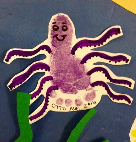 Letter O Footprint Craft, Octopus Footprint Craft, Octopus Footprint Art, Under The Sea Crafts For Infants, Footprint Sea Creatures, Seahorse Footprint Art, Octopus Craft For Toddlers, Octopus Activities For Toddlers, Baby Footprint Crafts